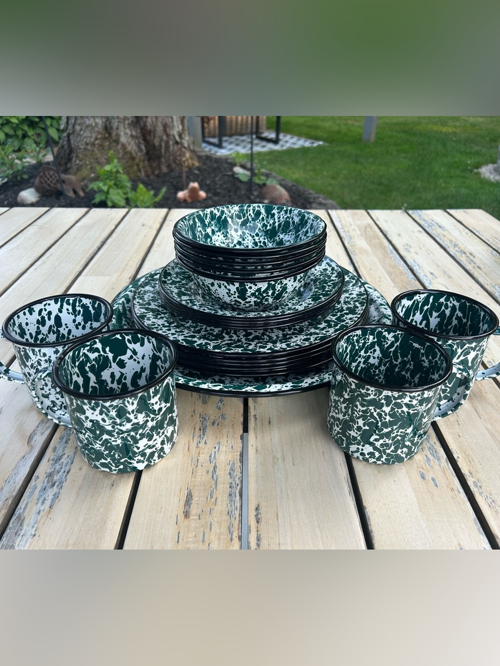 Vintage 20pc Green Splatter Enamelware Dinnerware Set - Classic Camp Style